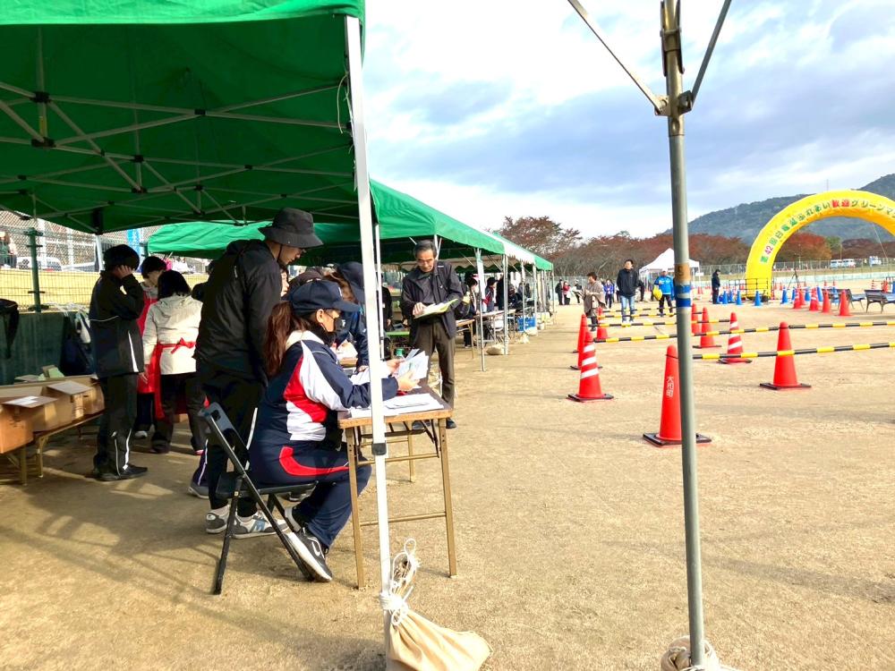 業務　受付風景（三）